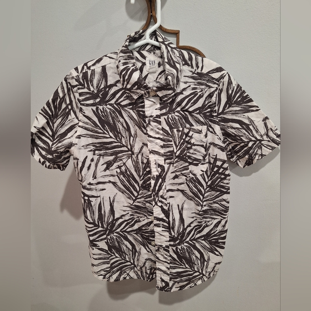 Boys Gap Kids button down short sleeve